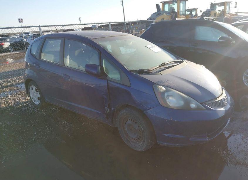 2013 Honda Fit (VIN JHMGE8H39DC021686) main photo