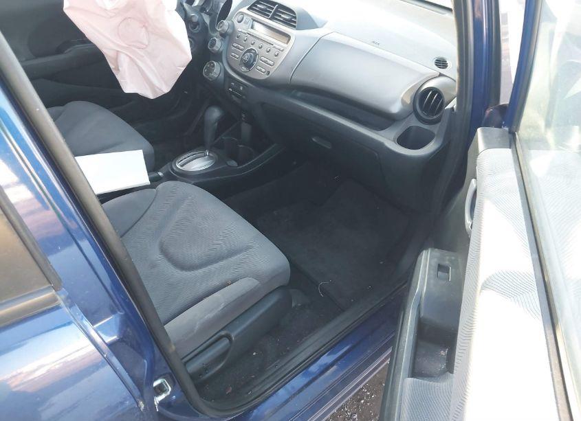 Photo 5 of 2013 Honda Fit (VIN JHMGE8H39DC021686)