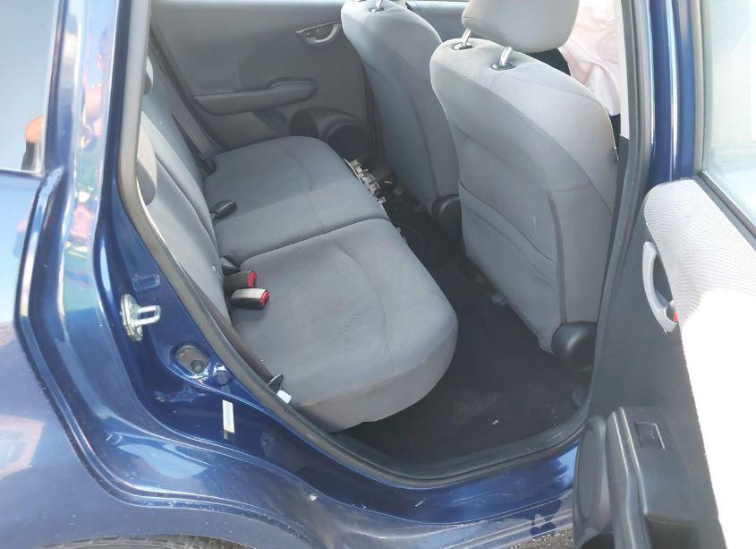 Photo 8 of 2013 Honda Fit (VIN JHMGE8H39DC021686)