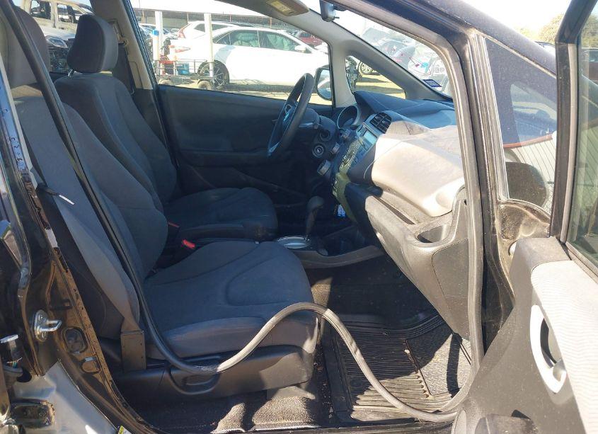 Photo 5 of 2013 Honda Fit (VIN JHMGE8H39DC044188)