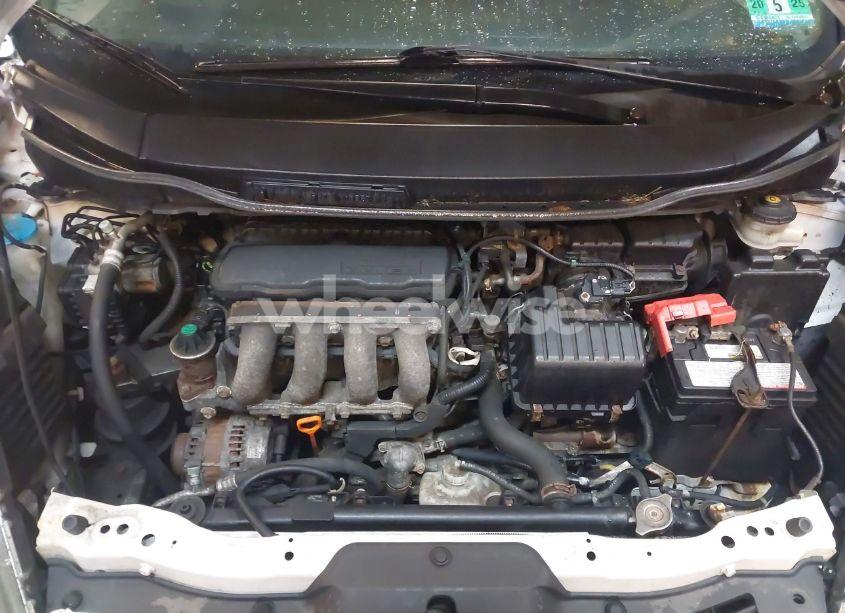 Photo 10 of 2013 Honda Fit (VIN JHMGE8H39DC069155)