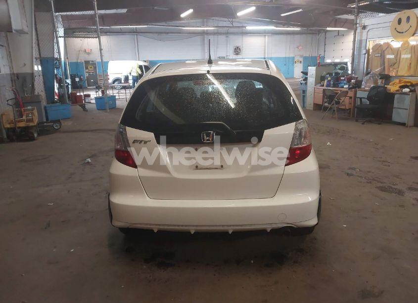 Photo 16 of 2013 Honda Fit (VIN JHMGE8H39DC069155)
