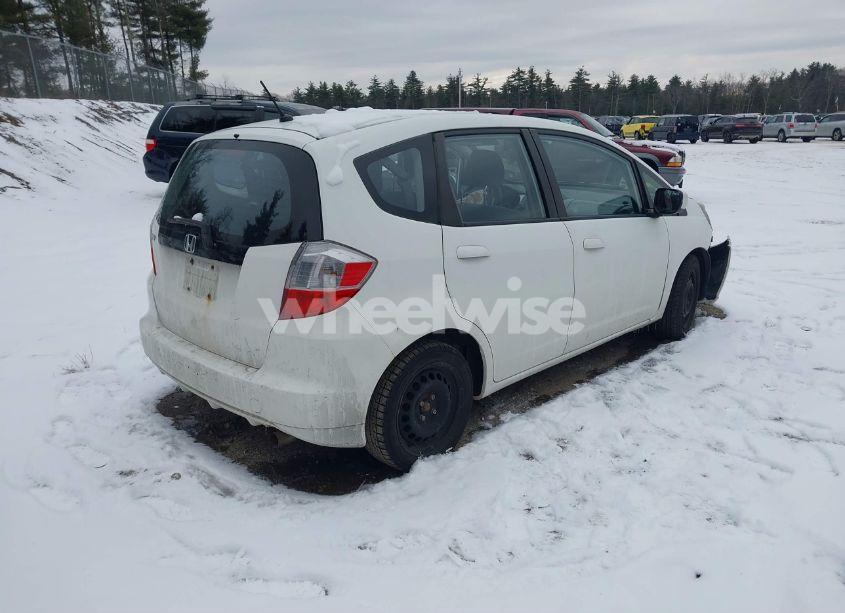 Photo 4 of 2013 Honda Fit (VIN JHMGE8H39DC080964)