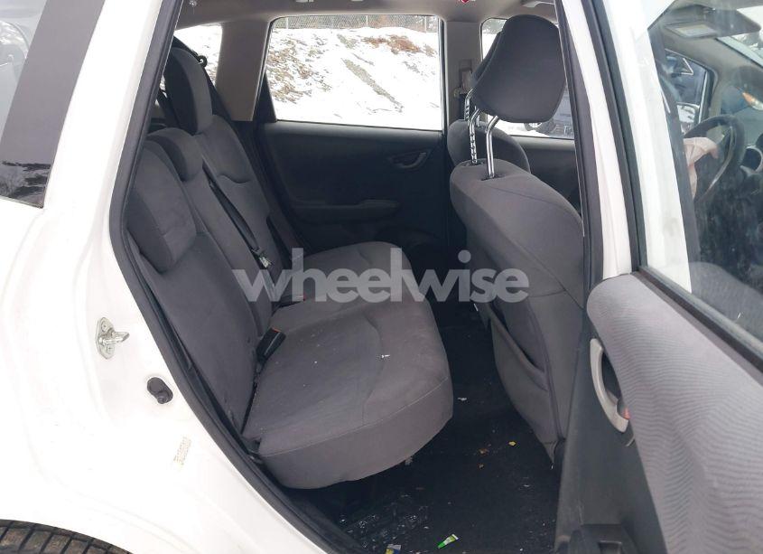 Photo 8 of 2013 Honda Fit (VIN JHMGE8H39DC080964)