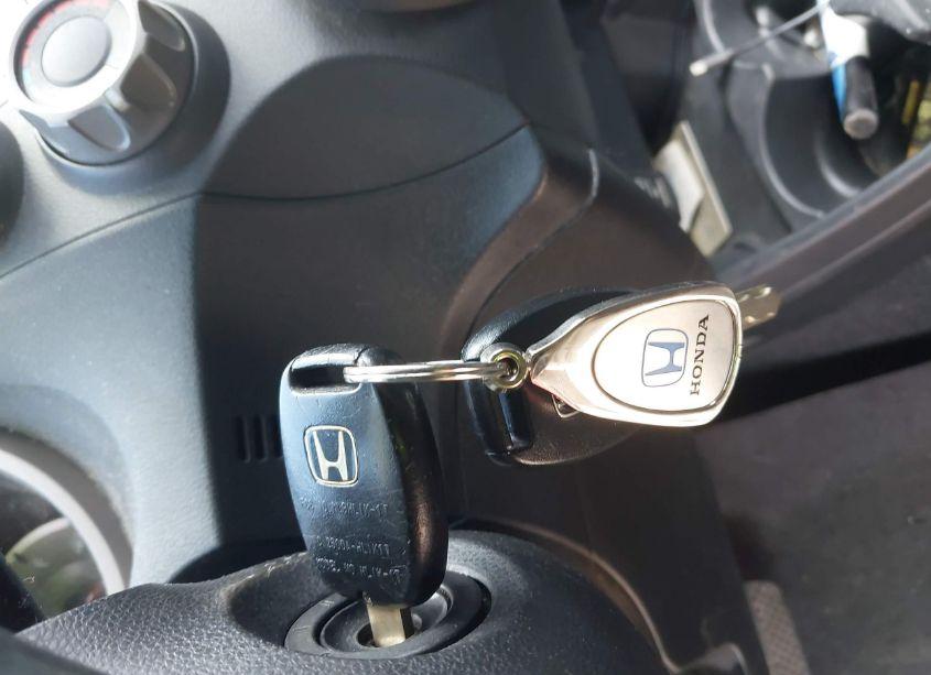 Photo 11 of 2011 Honda Fit (VIN JHMGE8H3XBS007122)