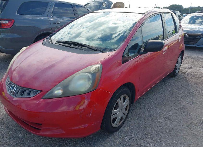 Photo 2 of 2011 Honda Fit (VIN JHMGE8H3XBS007122)