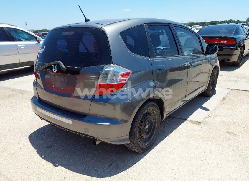 Photo 4 of 2012 Honda Fit (VIN JHMGE8H3XCC019069)