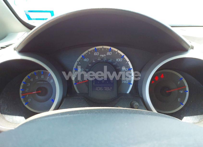 Photo 7 of 2012 Honda Fit (VIN JHMGE8H3XCC019069)