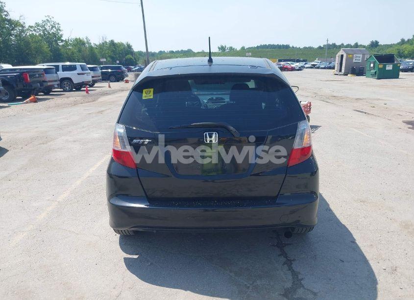 Photo 16 of 2013 Honda Fit (VIN JHMGE8H3XDC006713)