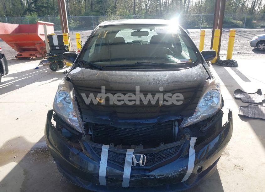 Photo 12 of 2010 Honda Fit SPORT (VIN JHMGE8H40AC002836)