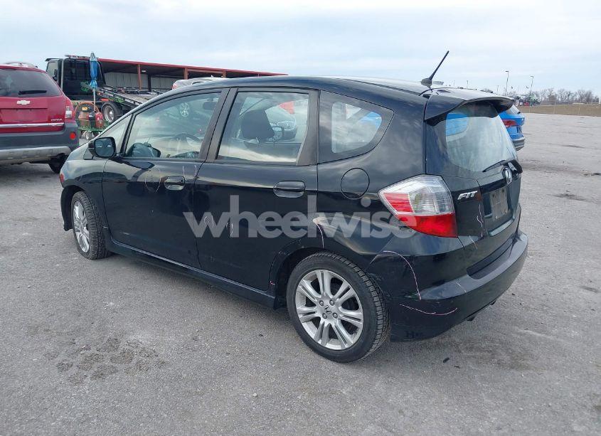 Photo 3 of 2010 Honda Fit SPORT (VIN JHMGE8H40AC028739)