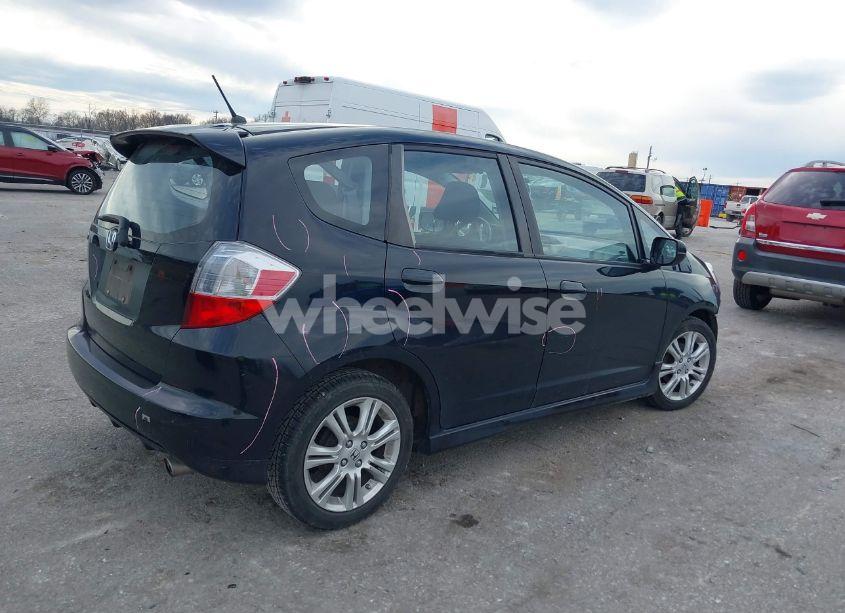 Photo 4 of 2010 Honda Fit SPORT (VIN JHMGE8H40AC028739)