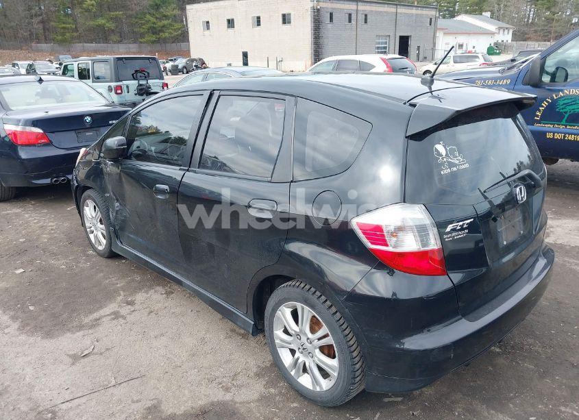 Photo 3 of 2010 Honda Fit SPORT (VIN JHMGE8H40AC031222)