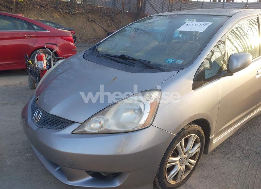 Photo 12 of 2010 Honda Fit SPORT (VIN JHMGE8H40AS009548)