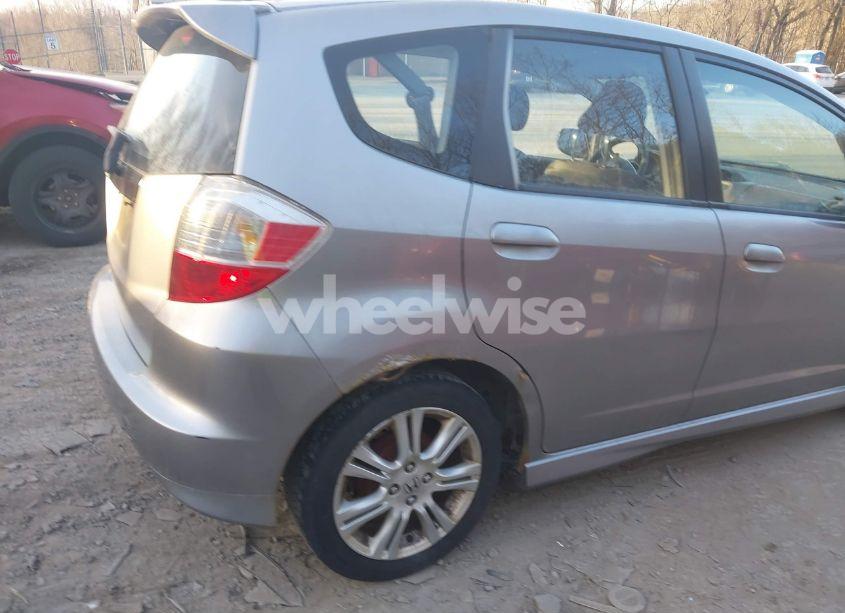 Photo 16 of 2010 Honda Fit SPORT (VIN JHMGE8H40AS009548)