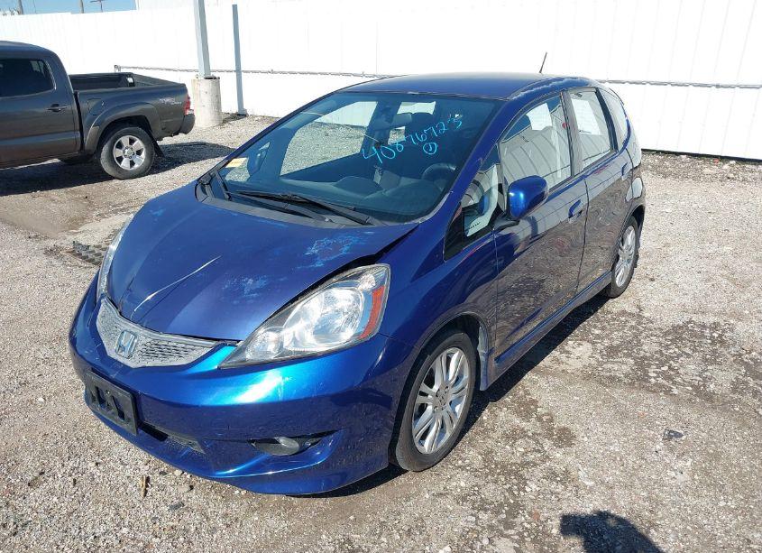Photo 2 of 2010 Honda Fit SPORT (VIN JHMGE8H41AS008232)