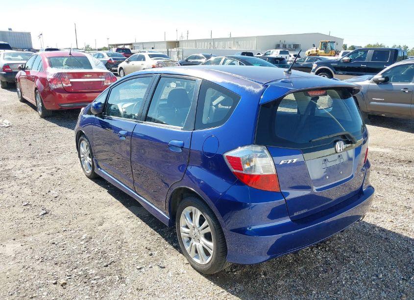 Photo 3 of 2010 Honda Fit SPORT (VIN JHMGE8H41AS008232)