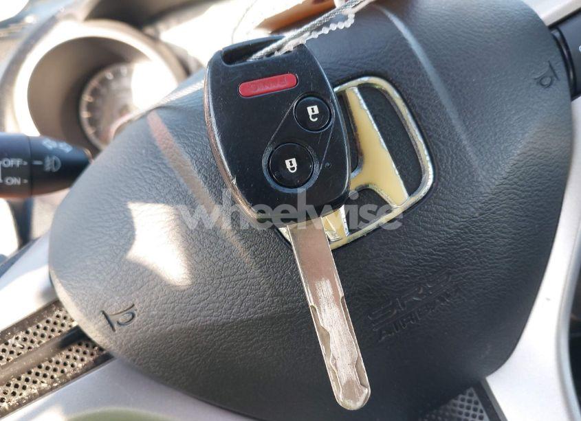 Photo 11 of 2010 Honda Fit SPORT (VIN JHMGE8H41AS018453)