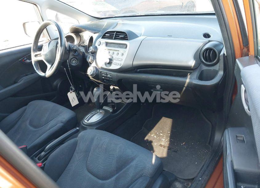 Photo 5 of 2010 Honda Fit SPORT (VIN JHMGE8H41AS018453)