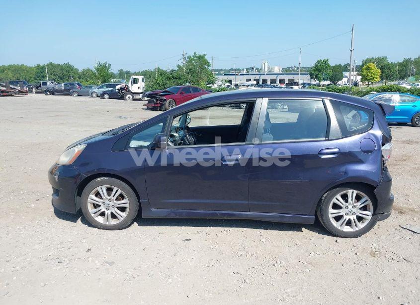 Photo 13 of 2010 Honda Fit SPORT (VIN JHMGE8H42AC008766)