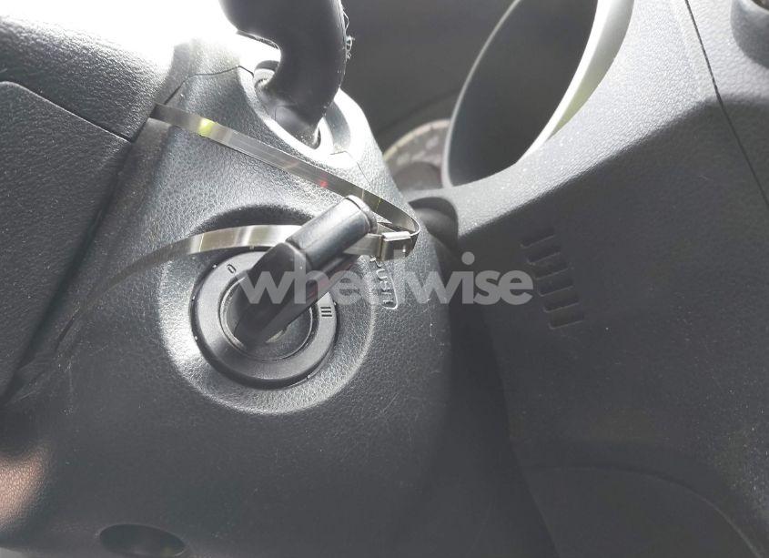 Photo 11 of 2010 Honda Fit SPORT (VIN JHMGE8H42AC030203)