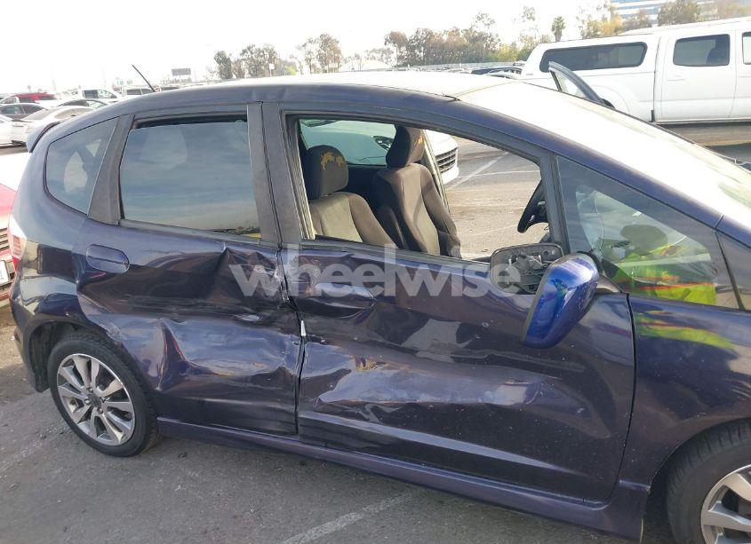 Photo 6 of 2010 Honda Fit SPORT (VIN JHMGE8H42AC031528)