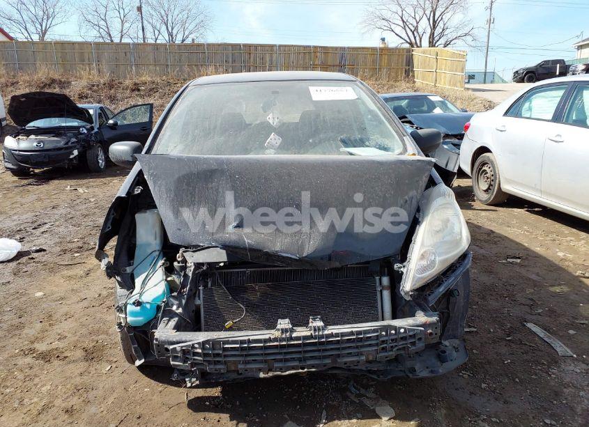 Photo 11 of 2010 Honda Fit SPORT (VIN JHMGE8H42AS017179)