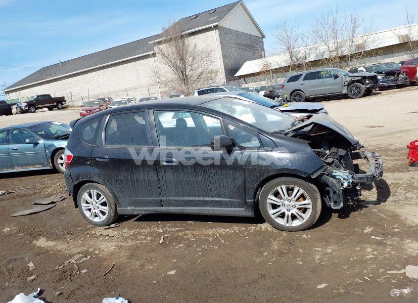 Photo 12 of 2010 Honda Fit SPORT (VIN JHMGE8H42AS017179)