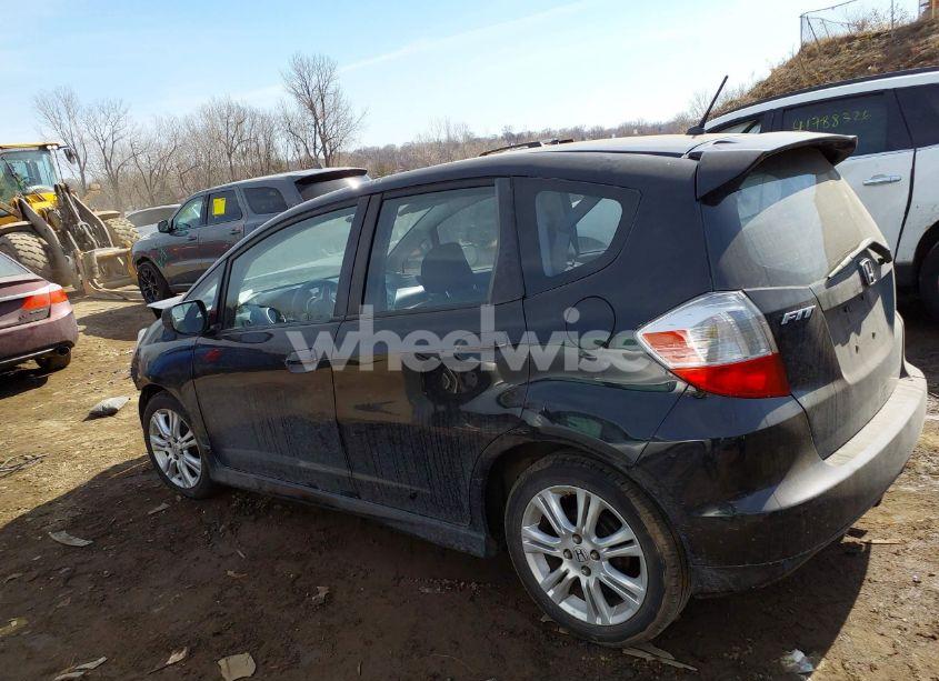 Photo 13 of 2010 Honda Fit SPORT (VIN JHMGE8H42AS017179)
