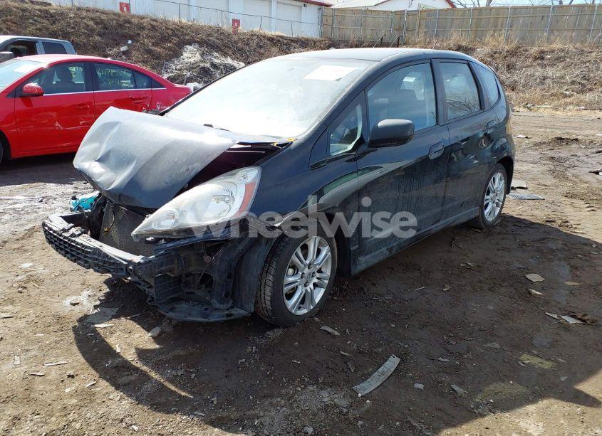 Photo 2 of 2010 Honda Fit SPORT (VIN JHMGE8H42AS017179)