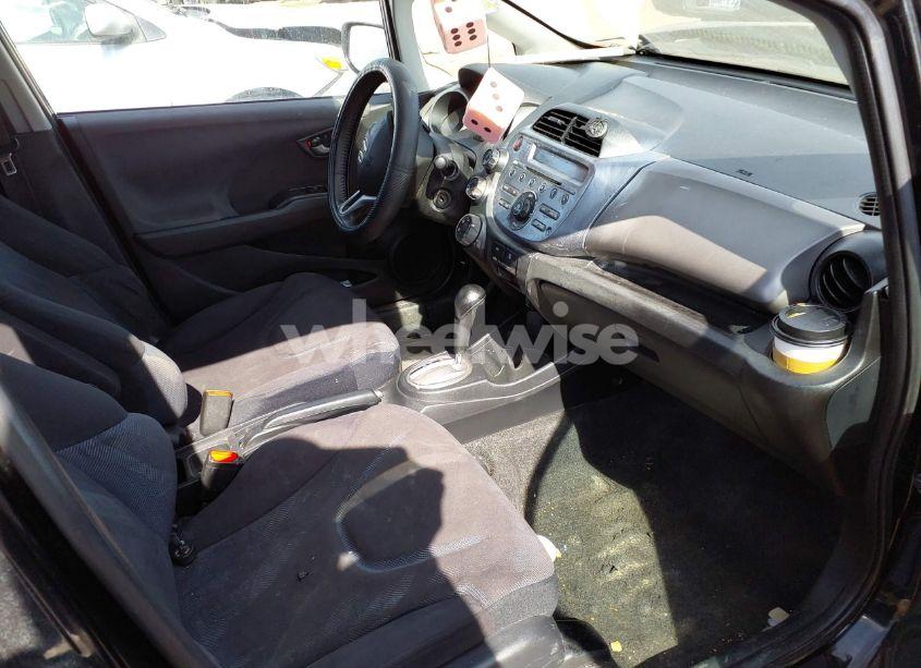 Photo 5 of 2010 Honda Fit SPORT (VIN JHMGE8H42AS017179)