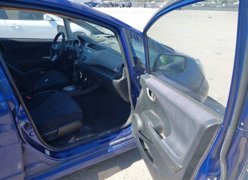 Photo 5 of 2010 Honda Fit SPORT (VIN JHMGE8H43AC025396)