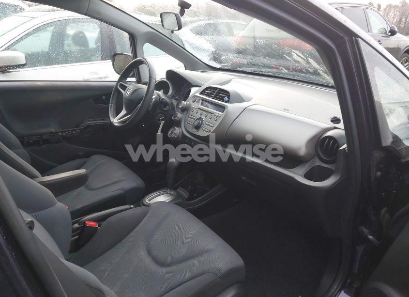 Photo 5 of 2010 Honda Fit SPORT (VIN JHMGE8H44AC031529)