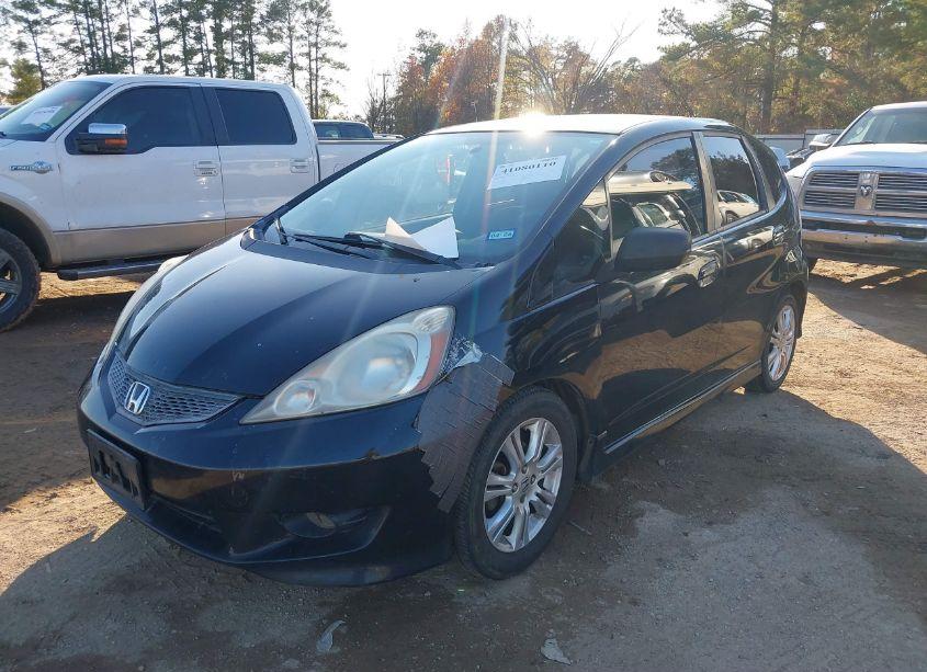 Photo 2 of 2010 Honda Fit SPORT (VIN JHMGE8H45AC028476)