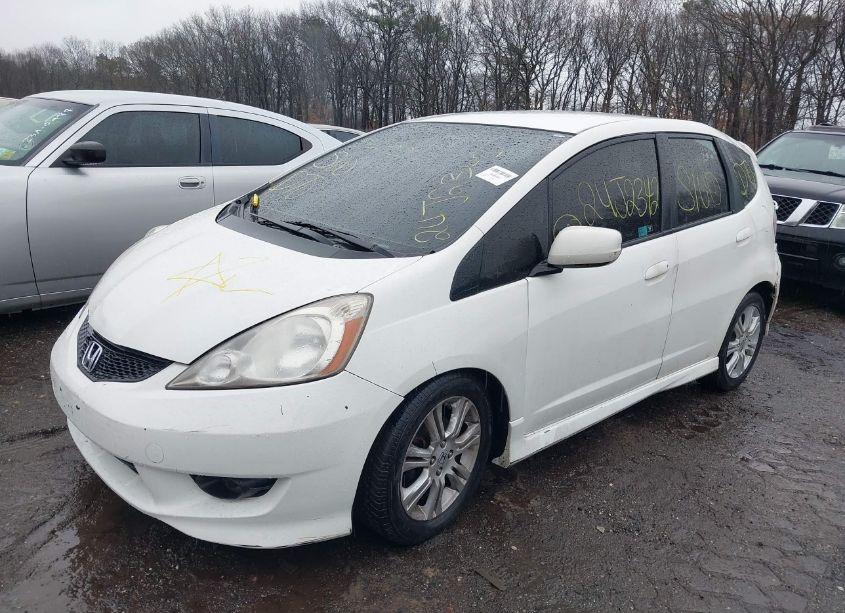 Photo 2 of 2010 Honda Fit SPORT (VIN JHMGE8H45AC038456)
