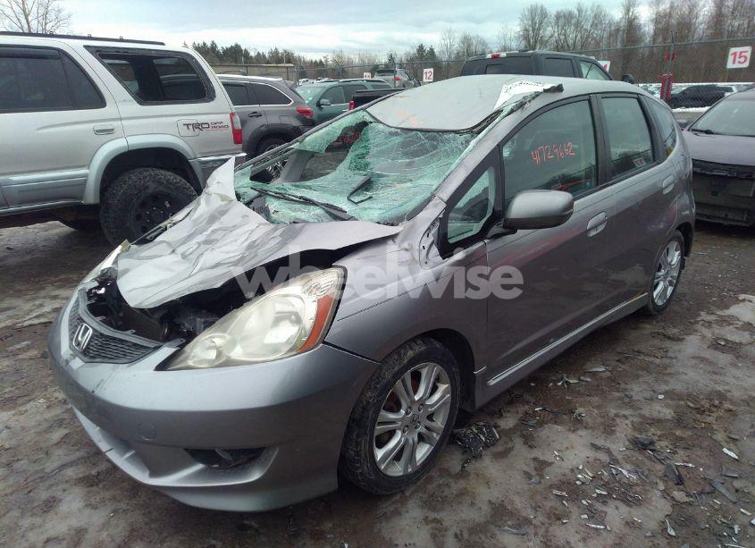 Photo 2 of 2010 Honda Fit SPORT (VIN JHMGE8H45AS019721)