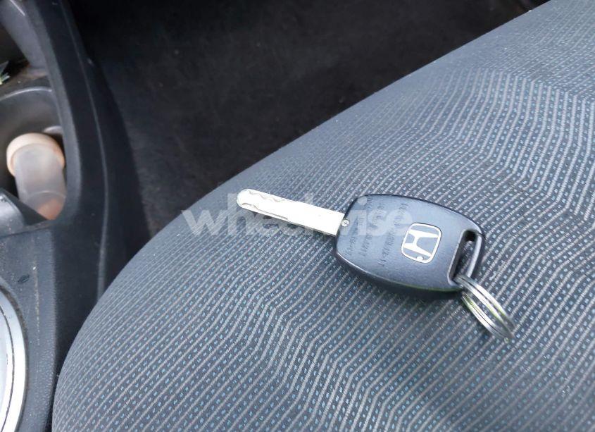 Photo 11 of 2010 Honda Fit SPORT (VIN JHMGE8H46AC008382)