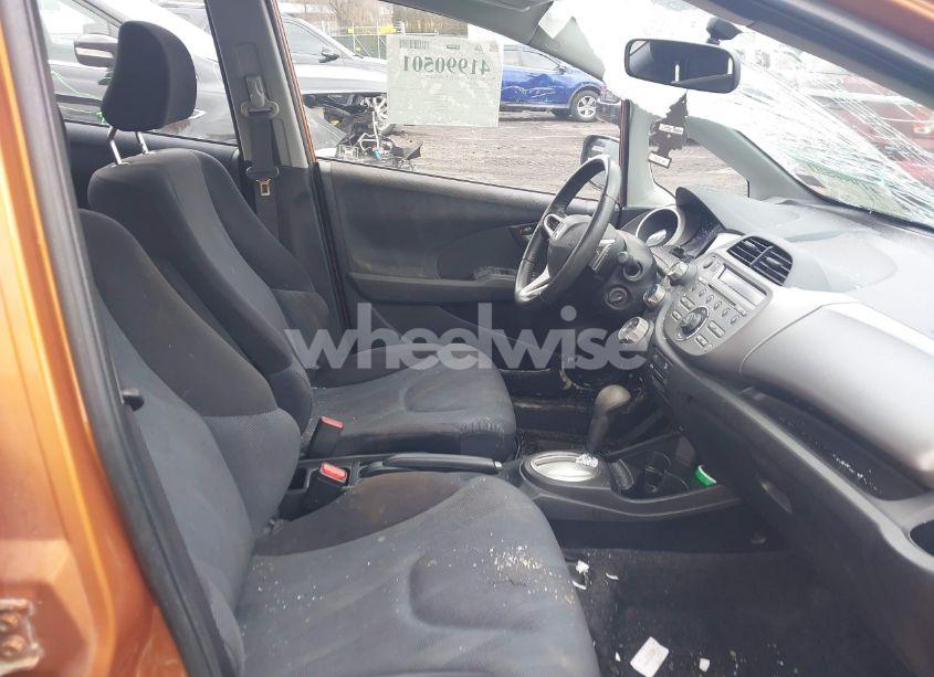 Photo 5 of 2010 Honda Fit SPORT (VIN JHMGE8H46AC009662)