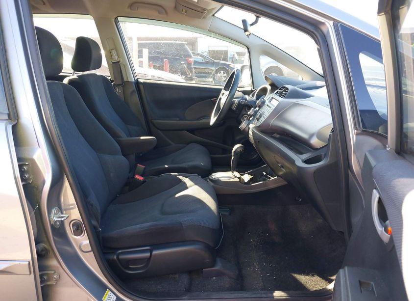 Photo 5 of 2010 Honda Fit SPORT (VIN JHMGE8H46AC035663)