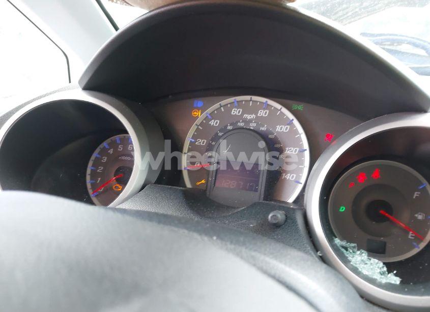 Photo 7 of 2010 Honda Fit SPORT (VIN JHMGE8H47AC004261)