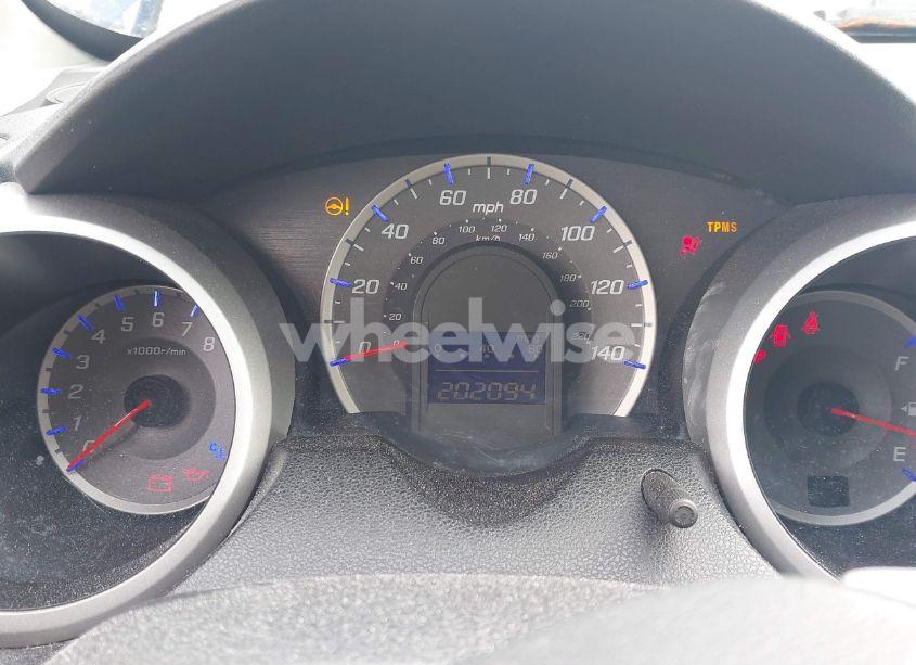 Photo 7 of 2010 Honda Fit SPORT (VIN JHMGE8H47AC009623)
