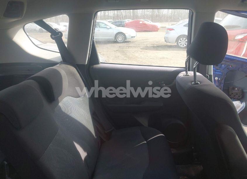 Photo 8 of 2010 Honda Fit SPORT (VIN JHMGE8H47AS005500)