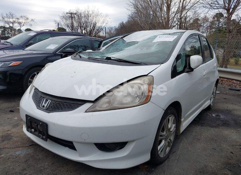 Photo 2 of 2010 Honda Fit SPORT (VIN JHMGE8H48AC024647)