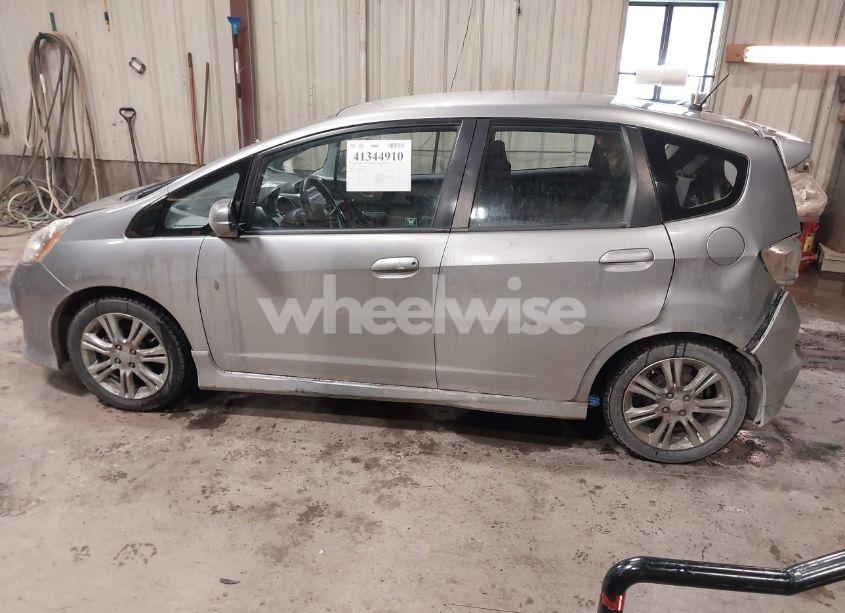 Photo 14 of 2010 Honda Fit SPORT (VIN JHMGE8H48AC035602)