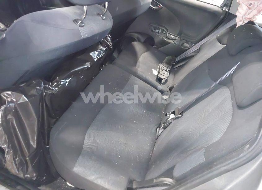 Photo 8 of 2010 Honda Fit SPORT (VIN JHMGE8H48AC035602)