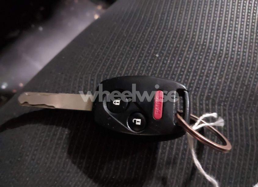 Photo 11 of 2010 Honda Fit SPORT (VIN JHMGE8H48AC035633)