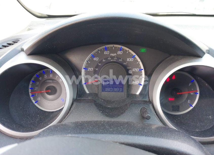 Photo 7 of 2010 Honda Fit SPORT (VIN JHMGE8H48AS025111)