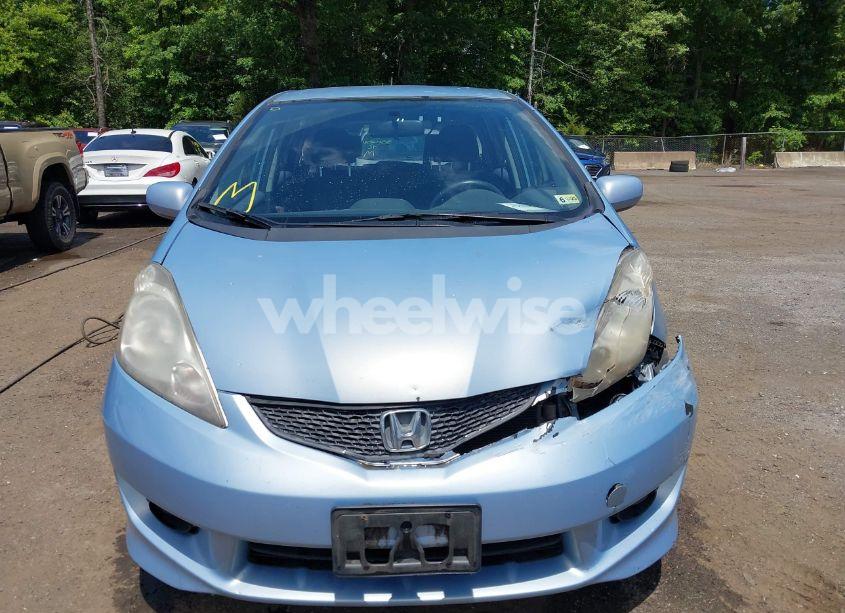 Photo 12 of 2010 Honda Fit SPORT (VIN JHMGE8H4XAC010930)