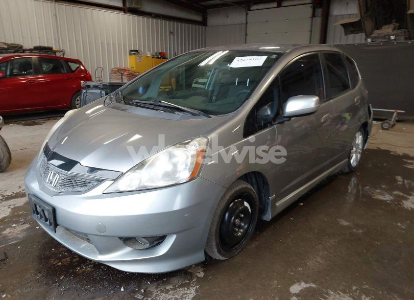 Photo 2 of 2010 Honda Fit SPORT (VIN JHMGE8H4XAC017117)