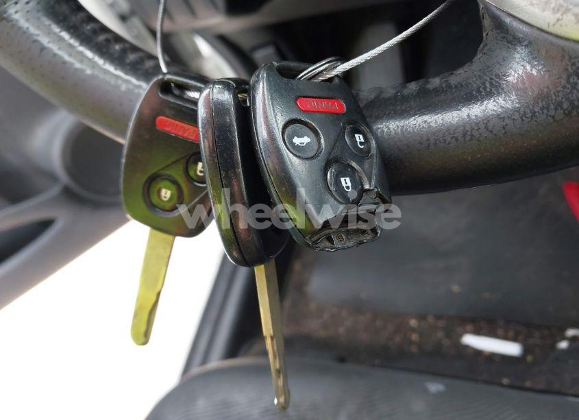 Photo 11 of 2010 Honda Fit SPORT (VIN JHMGE8H4XAC017957)